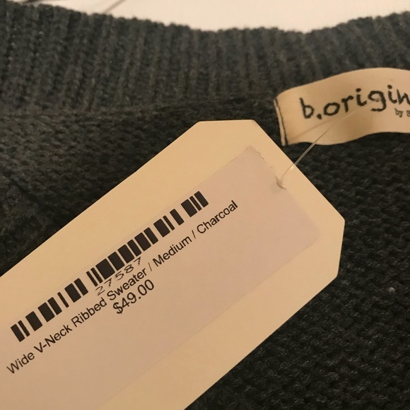 Sweater - Picture 2 of 2